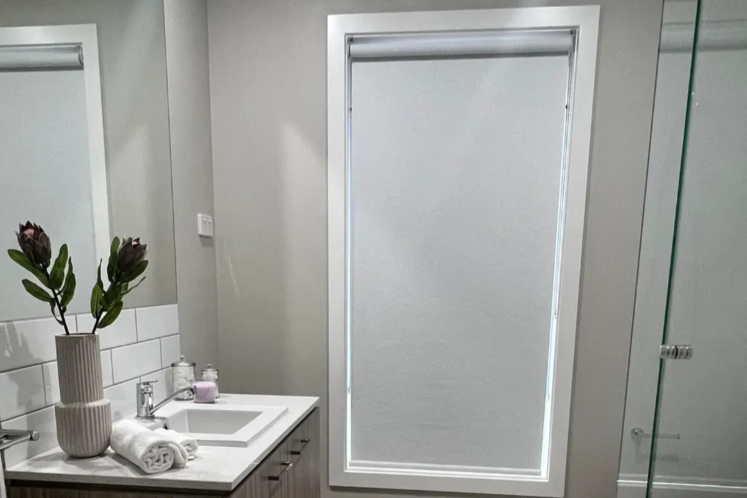 Blinds Melton